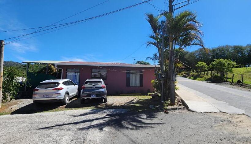 צימר Twin Palms Lodge