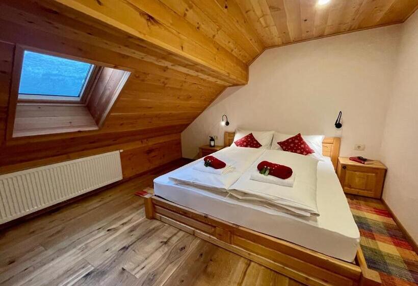 تختخواب و صبحانه šurc