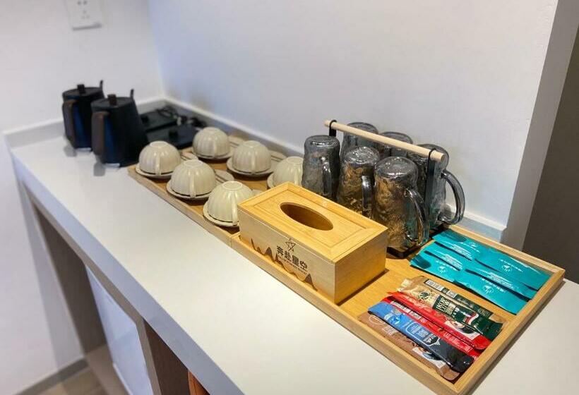 Emeishan See The Stars B&b