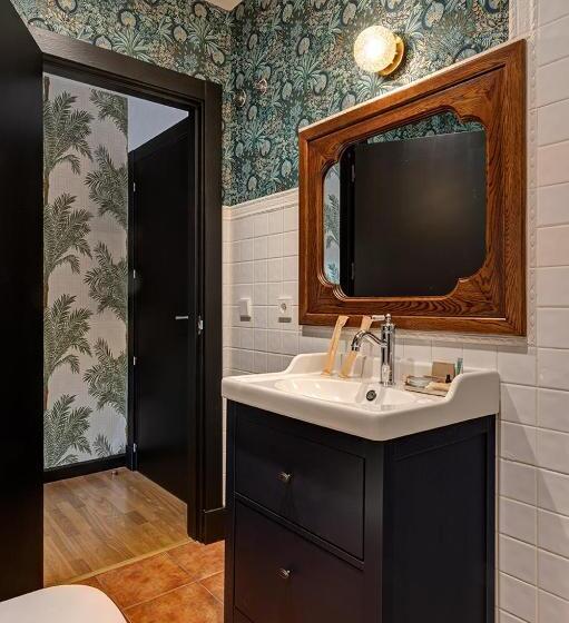 Hospedium Hotel La Farm