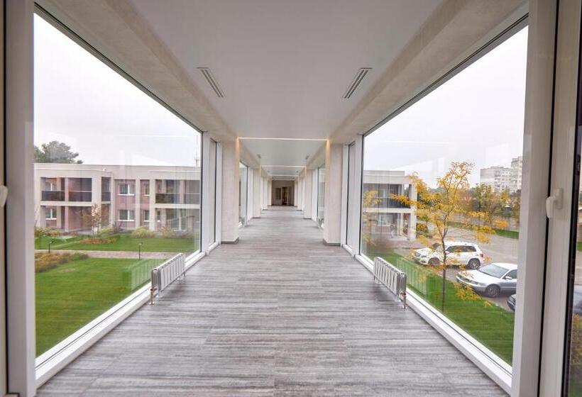 هتل спа готель поло медлайф