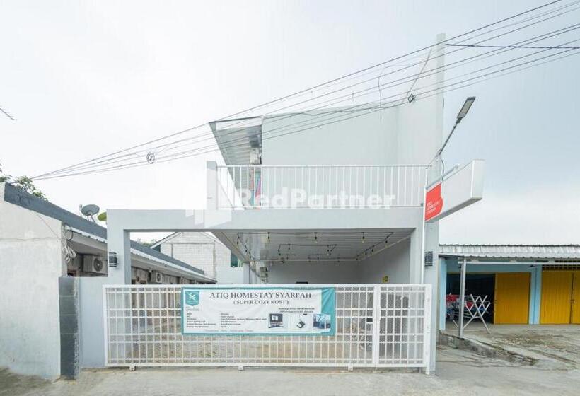호텔 Atiq Homestay Syariah Mitra Reddoorz