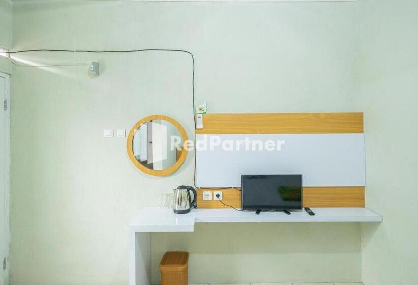 هتل Atiq Homestay Syariah Mitra Reddoorz