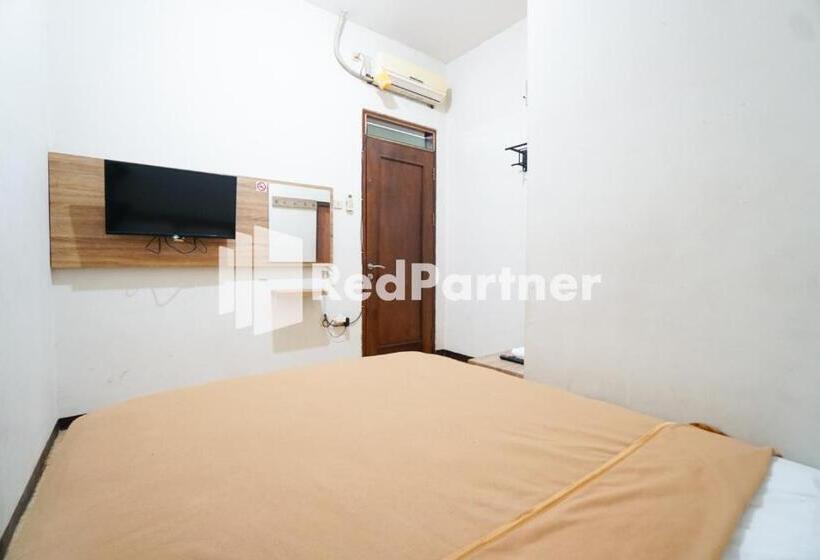 호텔 Bright Residence Near Itc Mangga Dua Mitra Reddoorz