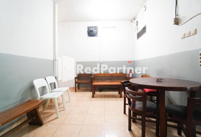 호텔 Bright Residence Near Itc Mangga Dua Mitra Reddoorz