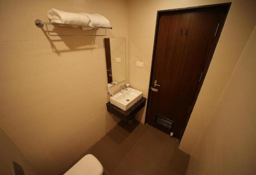 酒店 Chandra Residency