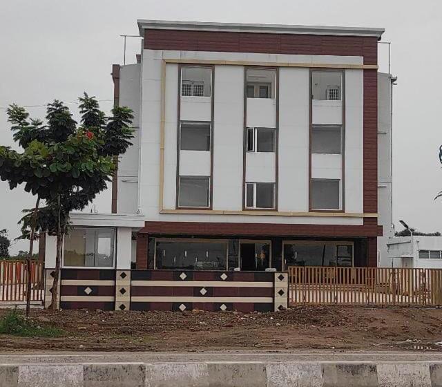 酒店 Chandra Residency