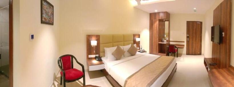 酒店 Chandra Residency