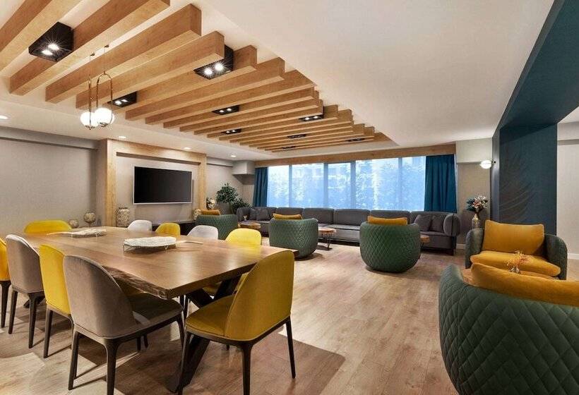 Days Hotel By Wyndham Istanbul Esenyurt