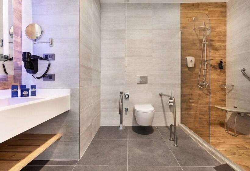Days Hotel By Wyndham Istanbul Esenyurt