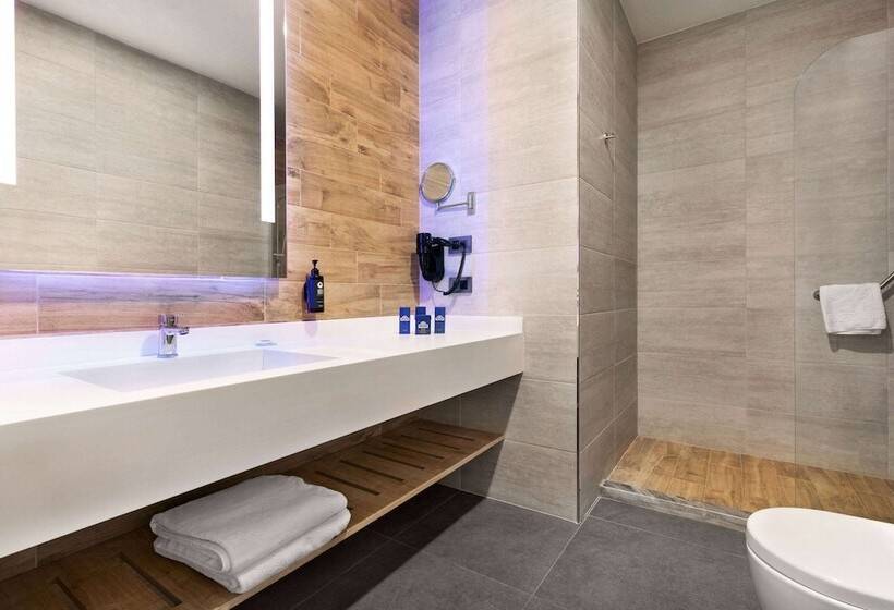 Days Hotel By Wyndham Istanbul Esenyurt