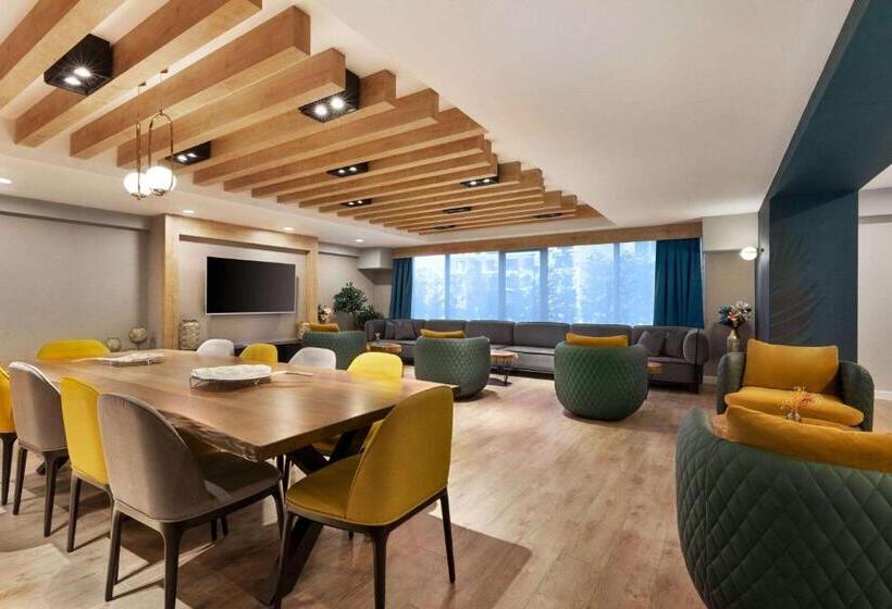 Days Hotel By Wyndham Istanbul Esenyurt