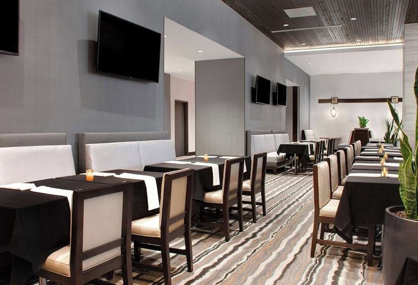 فندق Embassy Suites By Hilton Alpharetta Halcyon