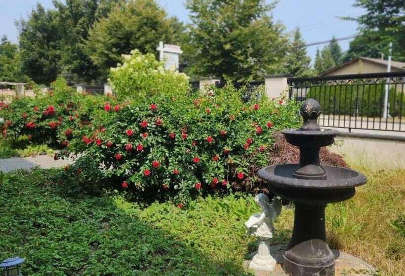 ホテル Empress Palace