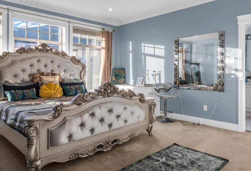 ホテル Empress Palace