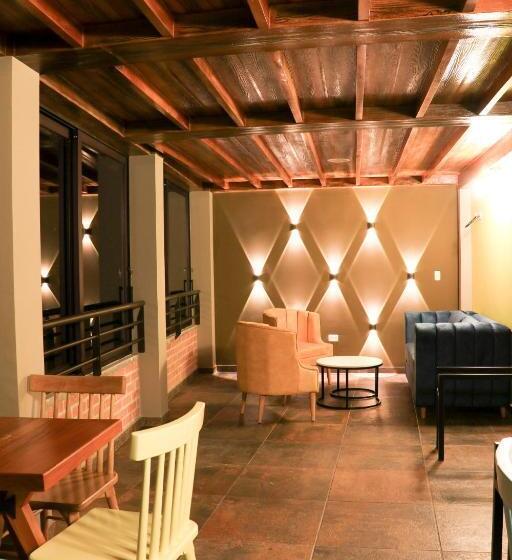 בית מלון כפרי Entre Brumas