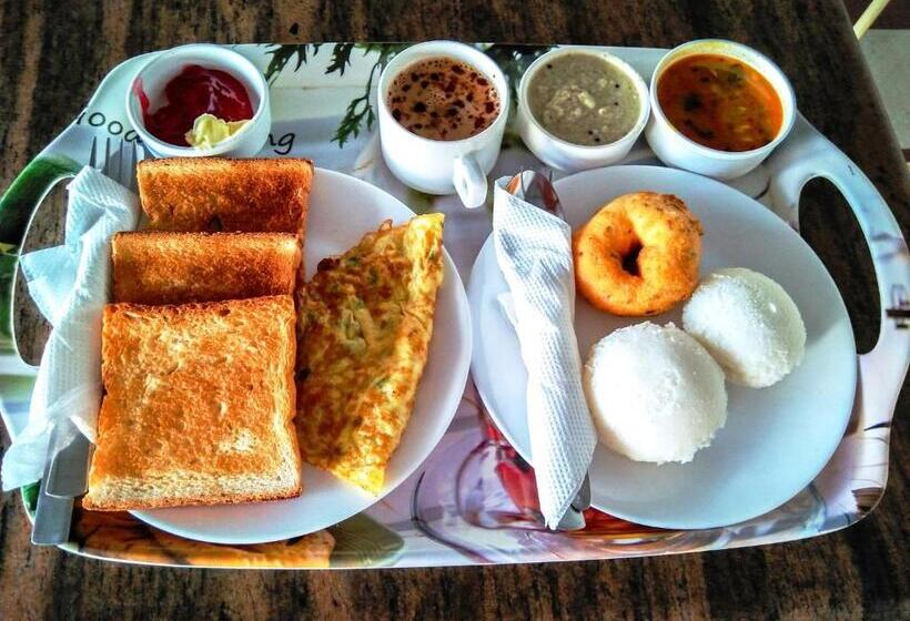 Fabhotel Epic Townlet Resort   Nr Calangute Beach