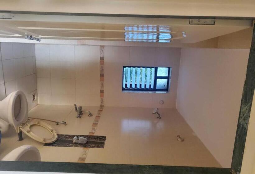 酒店 Flagship Keegan Palms 2bhk