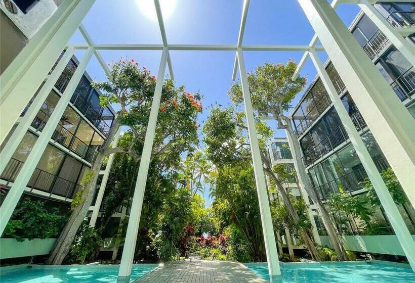 ホテル Huge Kahala Beach 2bd And 2ba With Kitchen Car & Parking