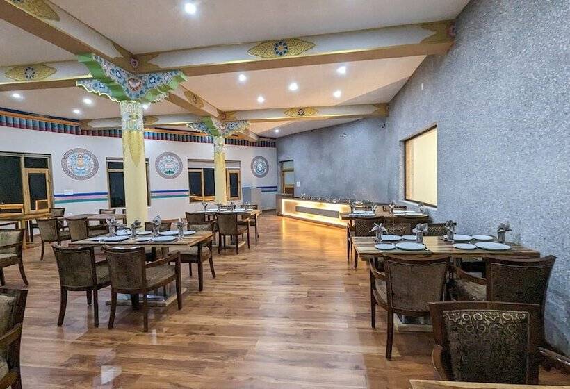 Hotel Karma Residency