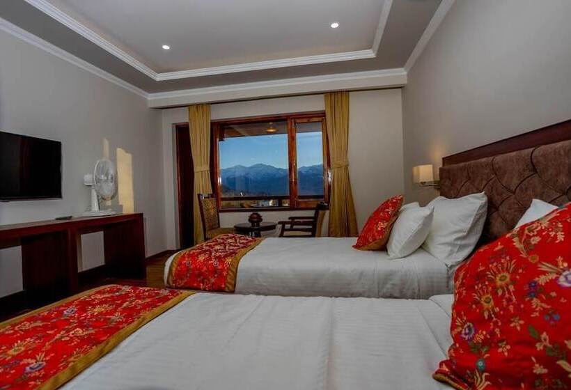 Hotel Karma Residency