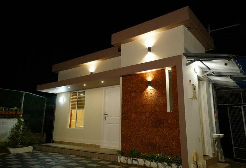 酒店 Marari Farm Heritage Inn