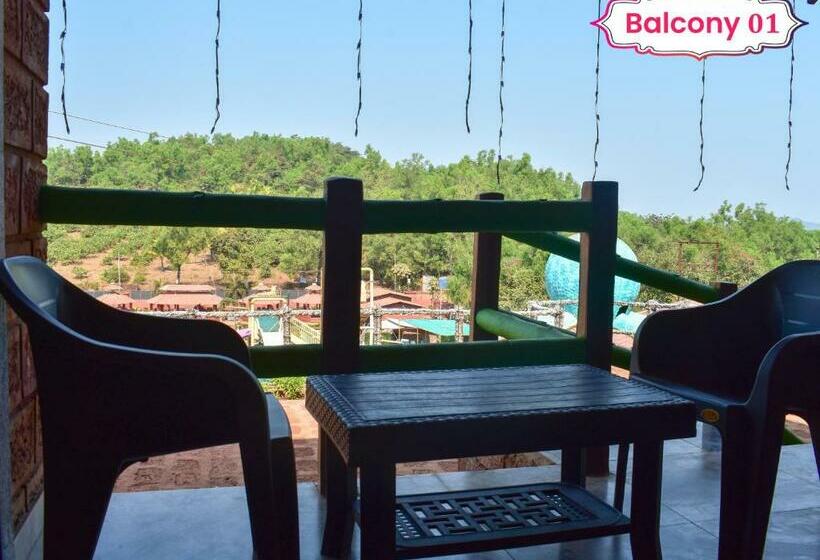 בית מלון כפרי Maratha Darbar Water Park & Resort