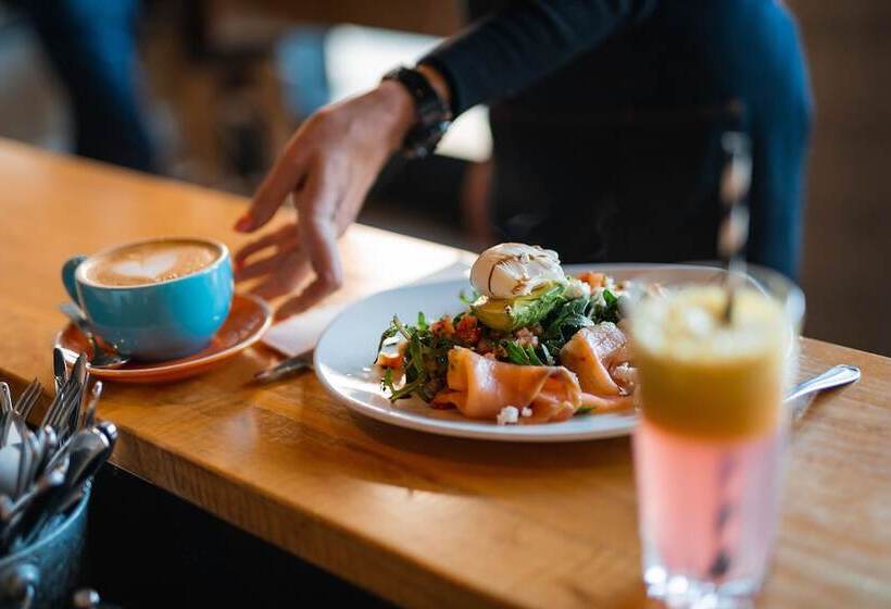 فندق Oaks Melbourne St Kilda Road