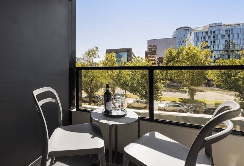 فندق Oaks Melbourne St Kilda Road