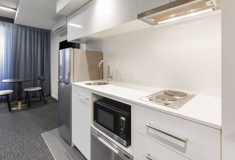 فندق Oaks Melbourne St Kilda Road