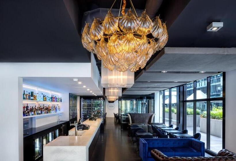 فندق Oaks Melbourne St Kilda Road