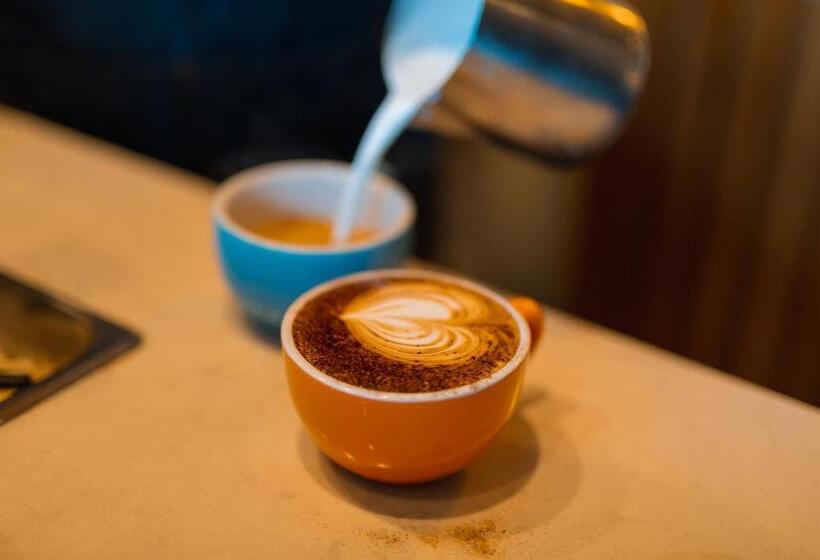 فندق Oaks Melbourne St Kilda Road