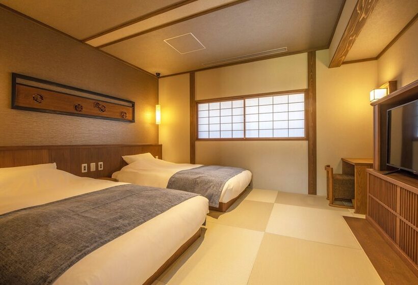 בית מלון כפרי Shionoyu Onsen Rengetsu