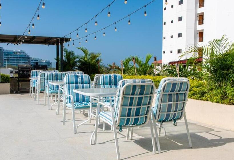 فندق Oasis Tropical