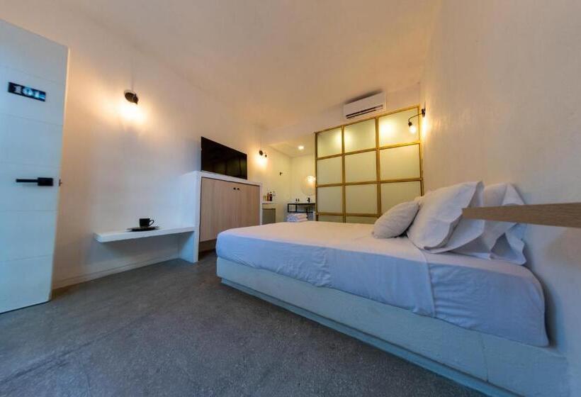 فندق Oasis Tropical