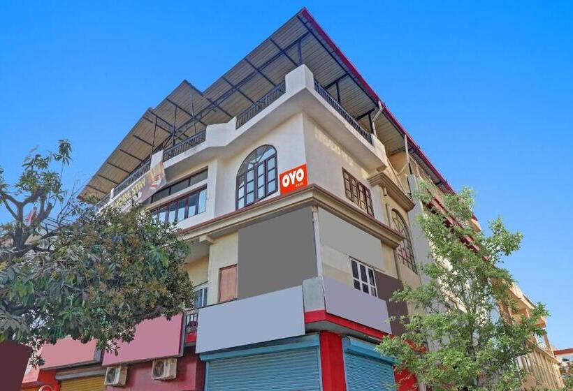 호텔 Oyo Flagship 80502  7 Days Homestay