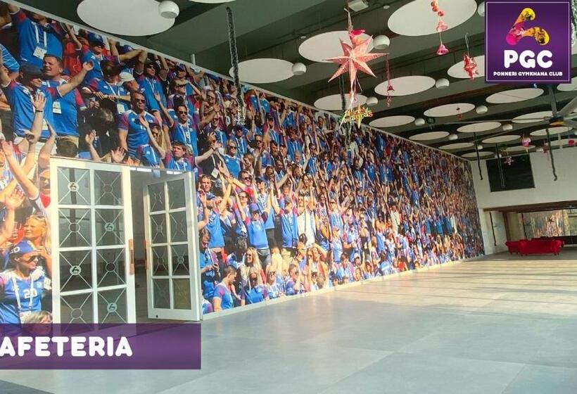 Отель Ponneri Gymkhana Club