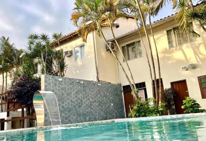 هتل Pousada Estalagem Dos Corais Da Prainha