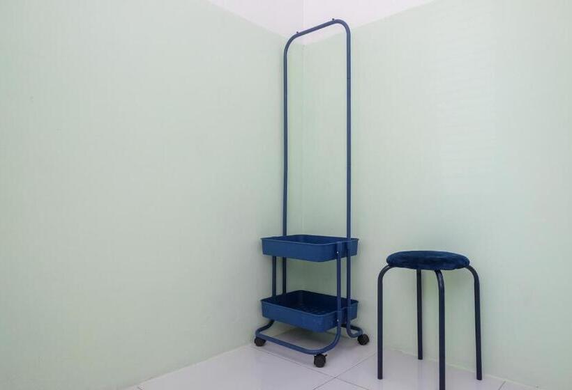 酒店 Reddoorz Near Tugu Kartasura