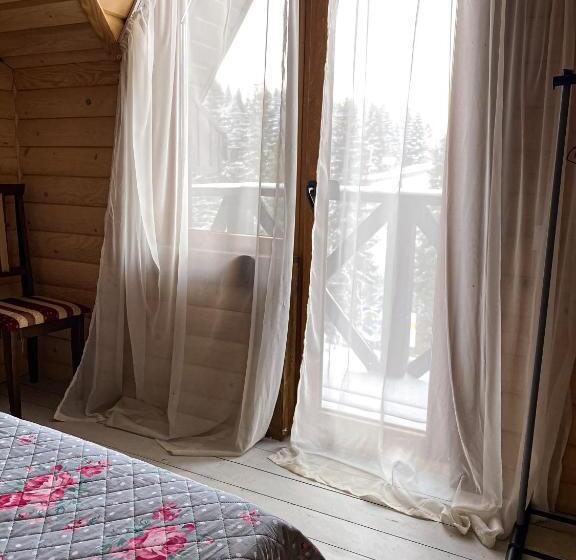 فندق Royal Yablunytsya