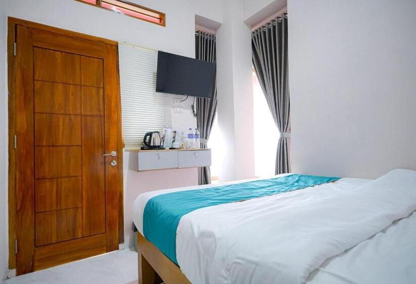 בית מלון כפרי Sans Bougenville Lampung