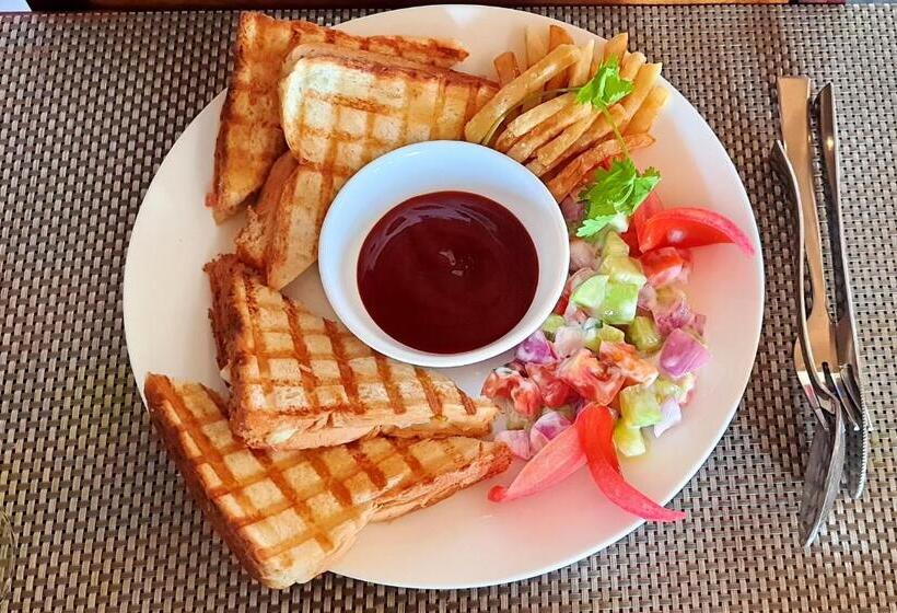 בית מלון כפרי Sariska Kasba A Village Resort