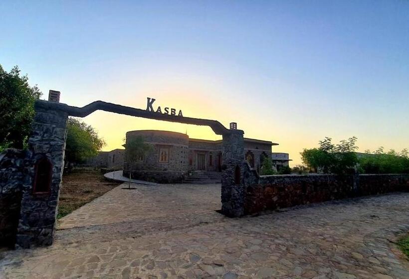 בית מלון כפרי Sariska Kasba A Village Resort