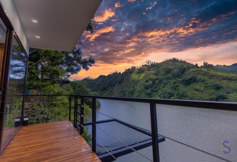 בית מלון כפרי Sinaí Sv