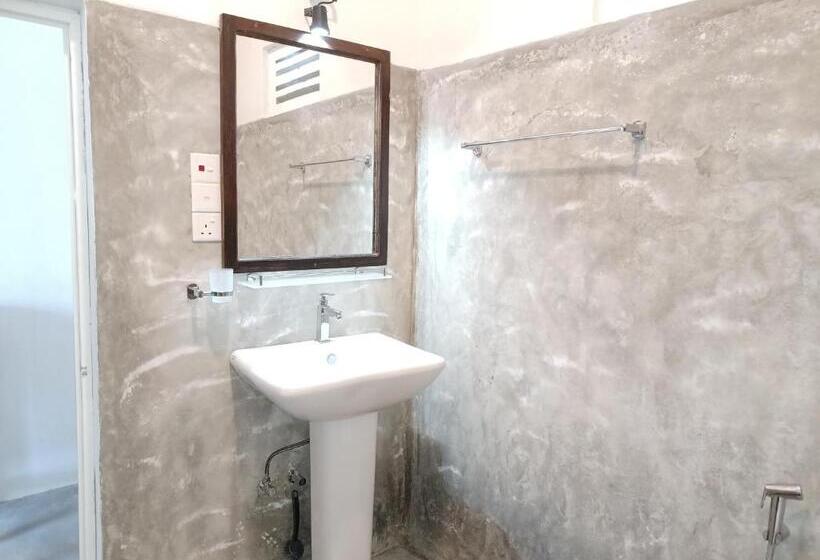 ホテル Sparrow Villa Mirissa