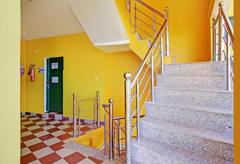 호텔 Spot On 80478 Jai Shiv Shakti Guest House