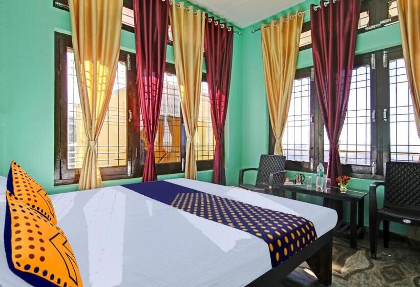 호텔 Spot On 80478 Jai Shiv Shakti Guest House