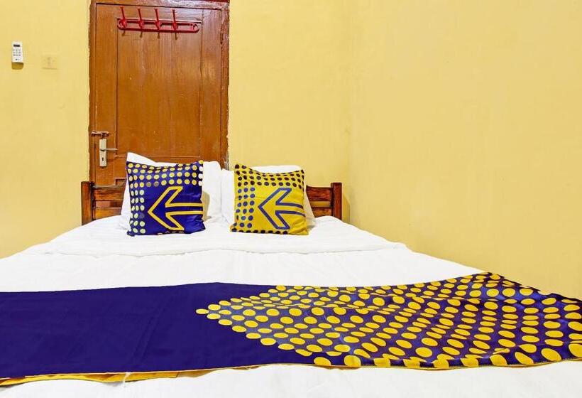 Отель Spot On 92018 Homestay Akbar Aufa Syariah