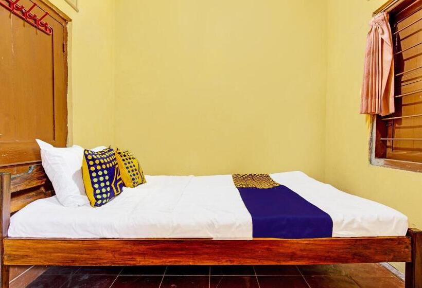 Отель Spot On 92018 Homestay Akbar Aufa Syariah