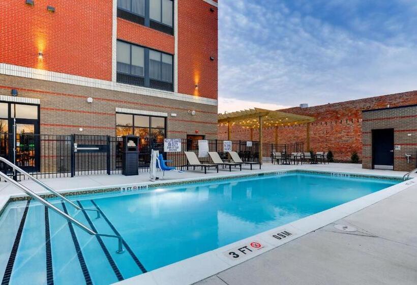 ホテル Springhill Suites By Marriott Cheraw